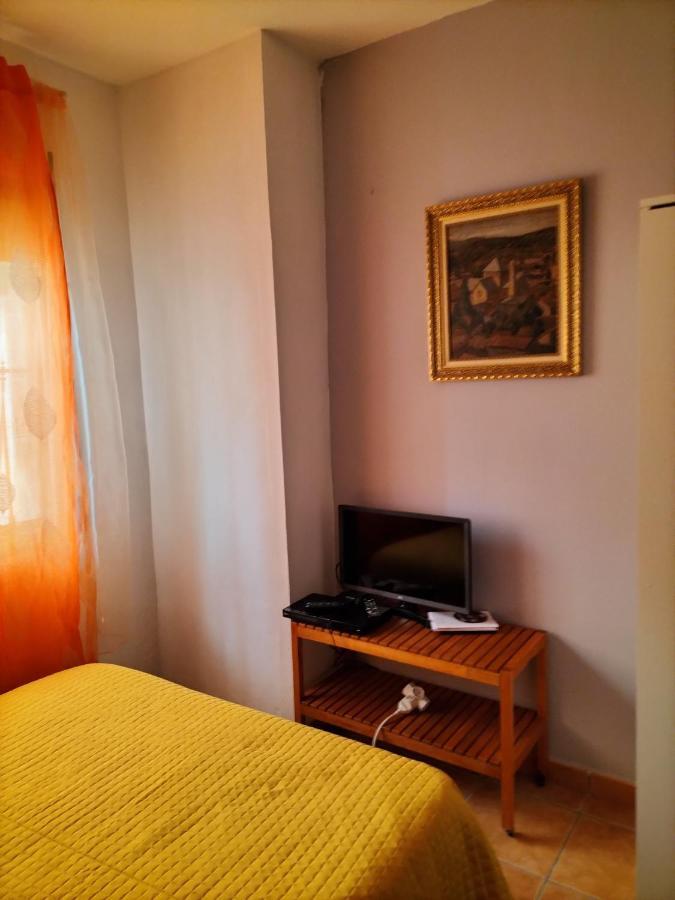 Casa En Zuheros 4 A 5 Personas エクステリア 写真
